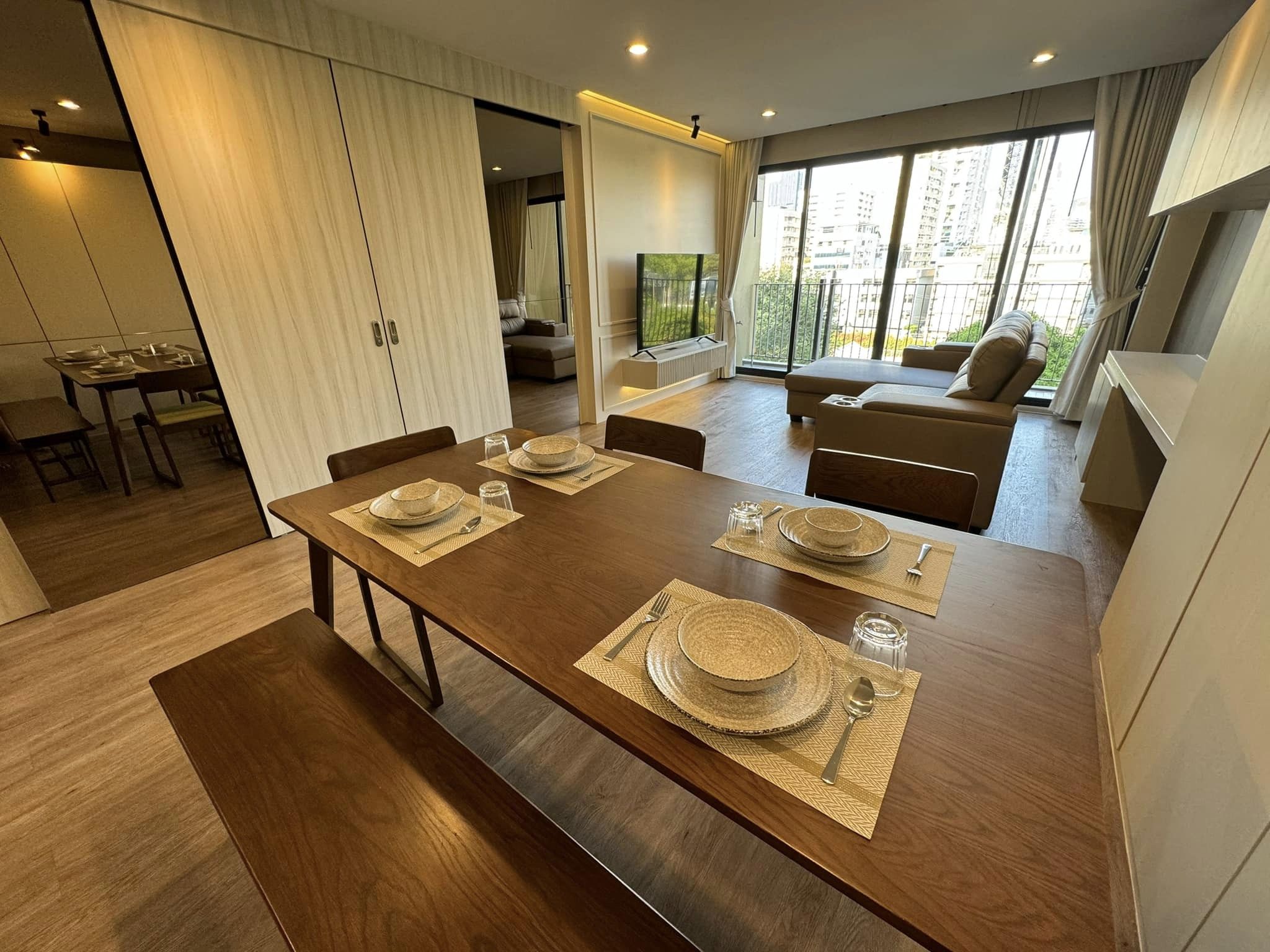 ให้เช่าคอนโด โนเบิล อเบิฟ ไวร์เลส - ร่วมฤดี 75 ตรม. 1 ห้องนอน เช่า 49,000 /เดือน