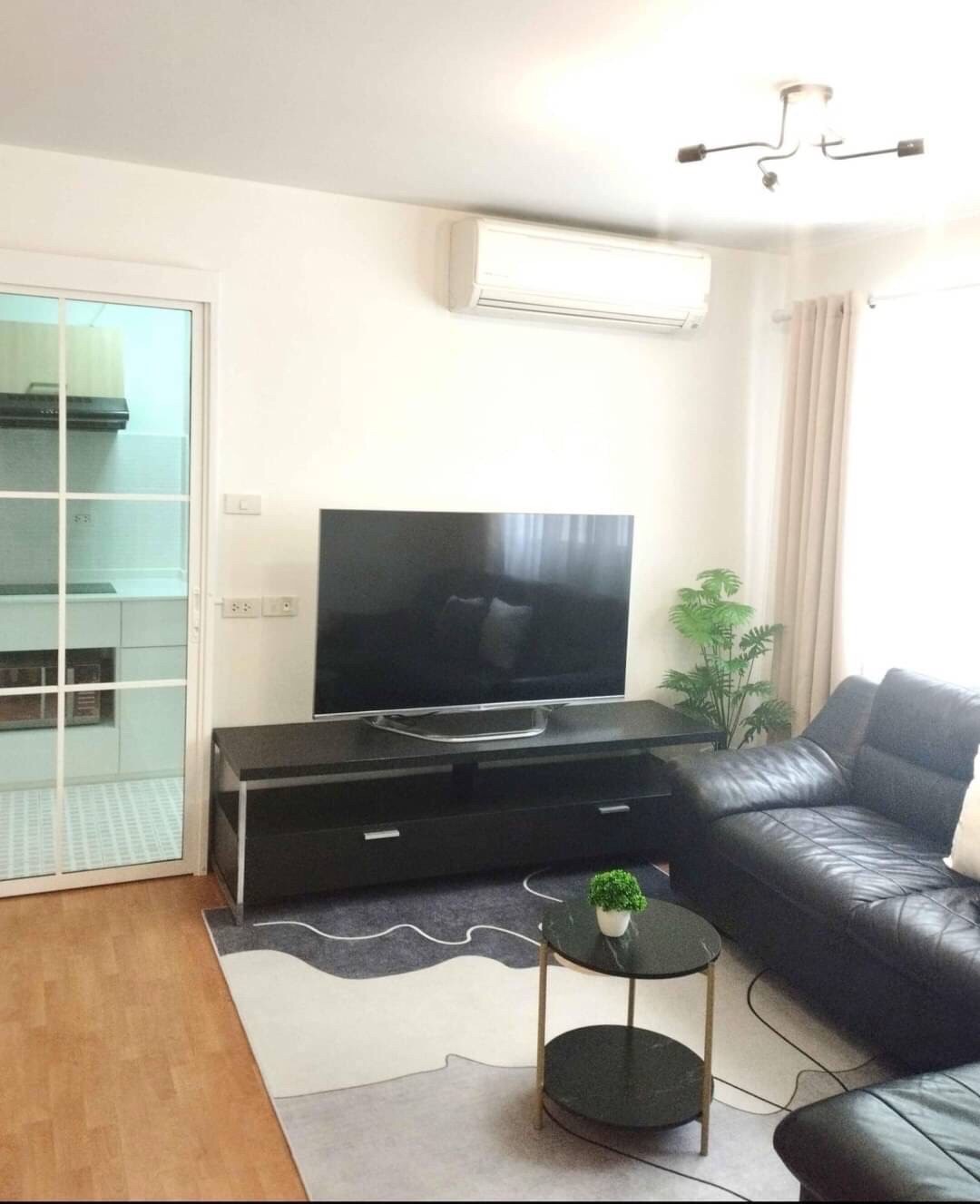 ให้เช่า ลุมพินี เซ็นเตอร์ สุขุมวิท 77 พื้นที่ 57 ตรม. 2 ห้องนอน เช่า 18,000 บาท/เดือน