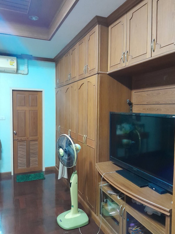 ขายบ้านเดี่ยว 2 ชั้น ย่านบางน้ำผึ้ง พื้นที่ 163 ตรว. 3 ห้องนอน ขาย 10.3 ล้านบาท