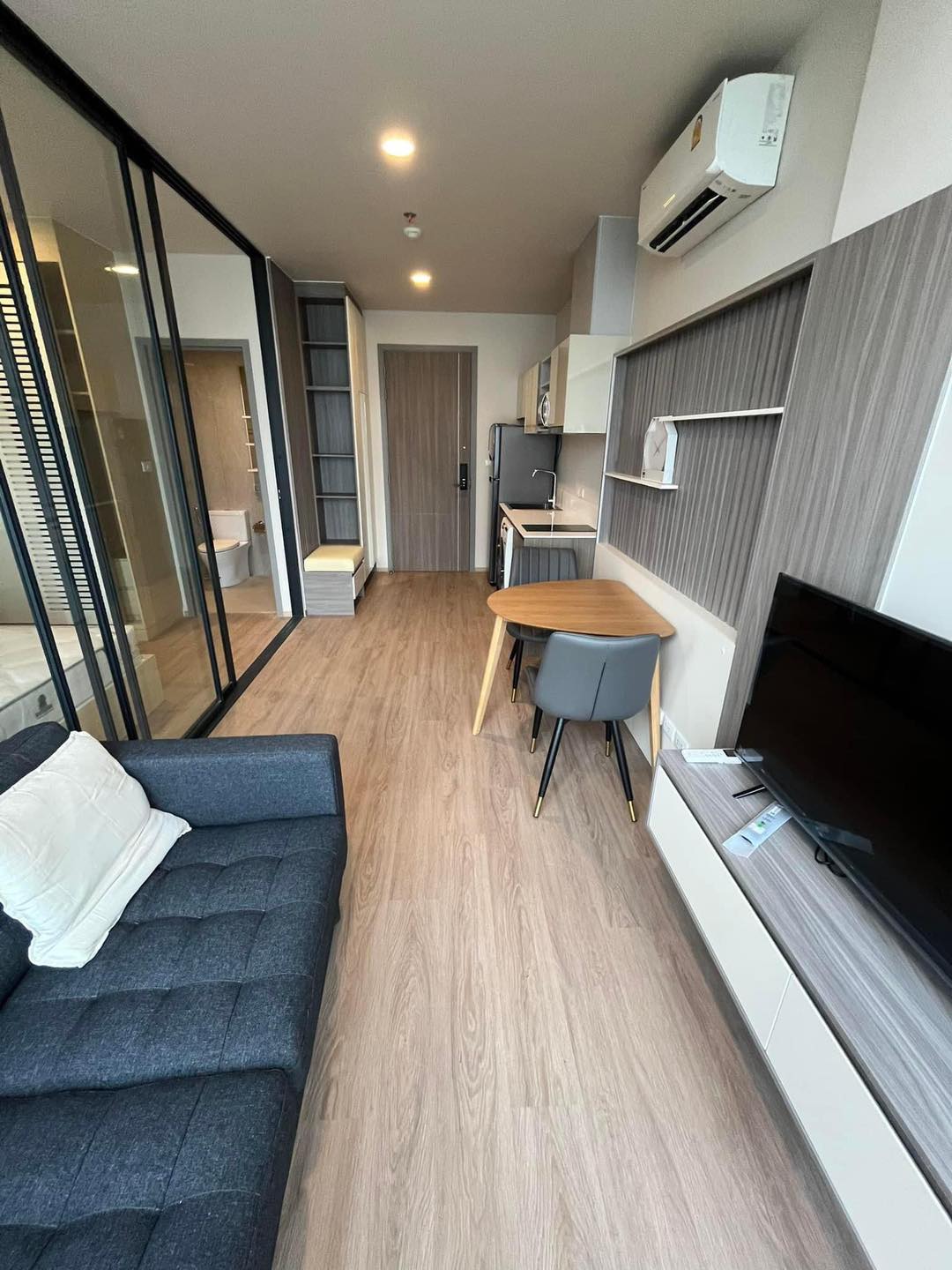 ให้เช่าคอนโด ดิ อิสสระ สาทร พื้นที่ 33 ตร.ม 1 ห้องนอน ราคา 25,000 บาท/เดือน