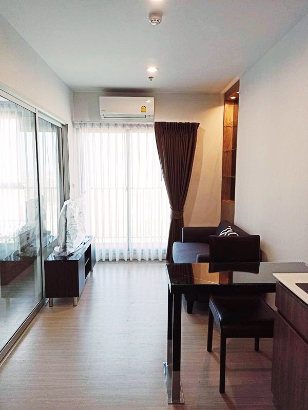 ให้เช่าคอนโด เดอะ พาร์คแลนด์ เพชรเกษม พื้นที่ 30 ตร.ม. 1 ห้องนอน เช่า 11,500 บ/ด