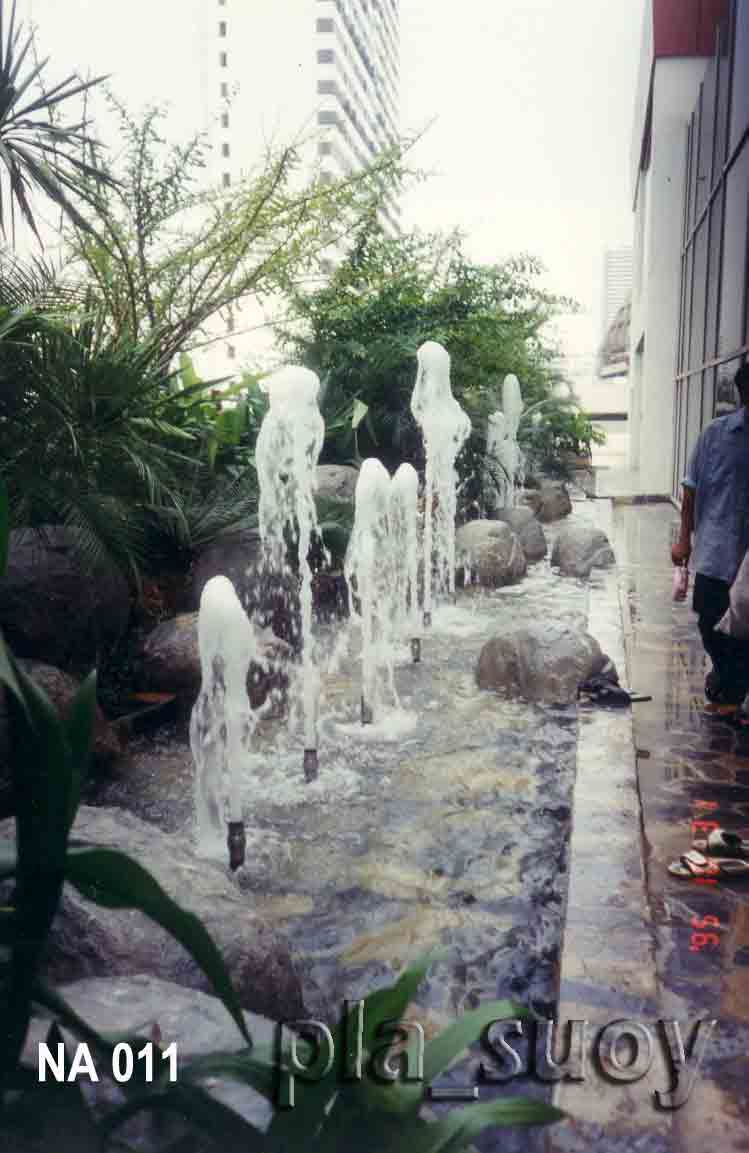 น้ำพุประดับร้านอาหารใน โรงแรมนานา