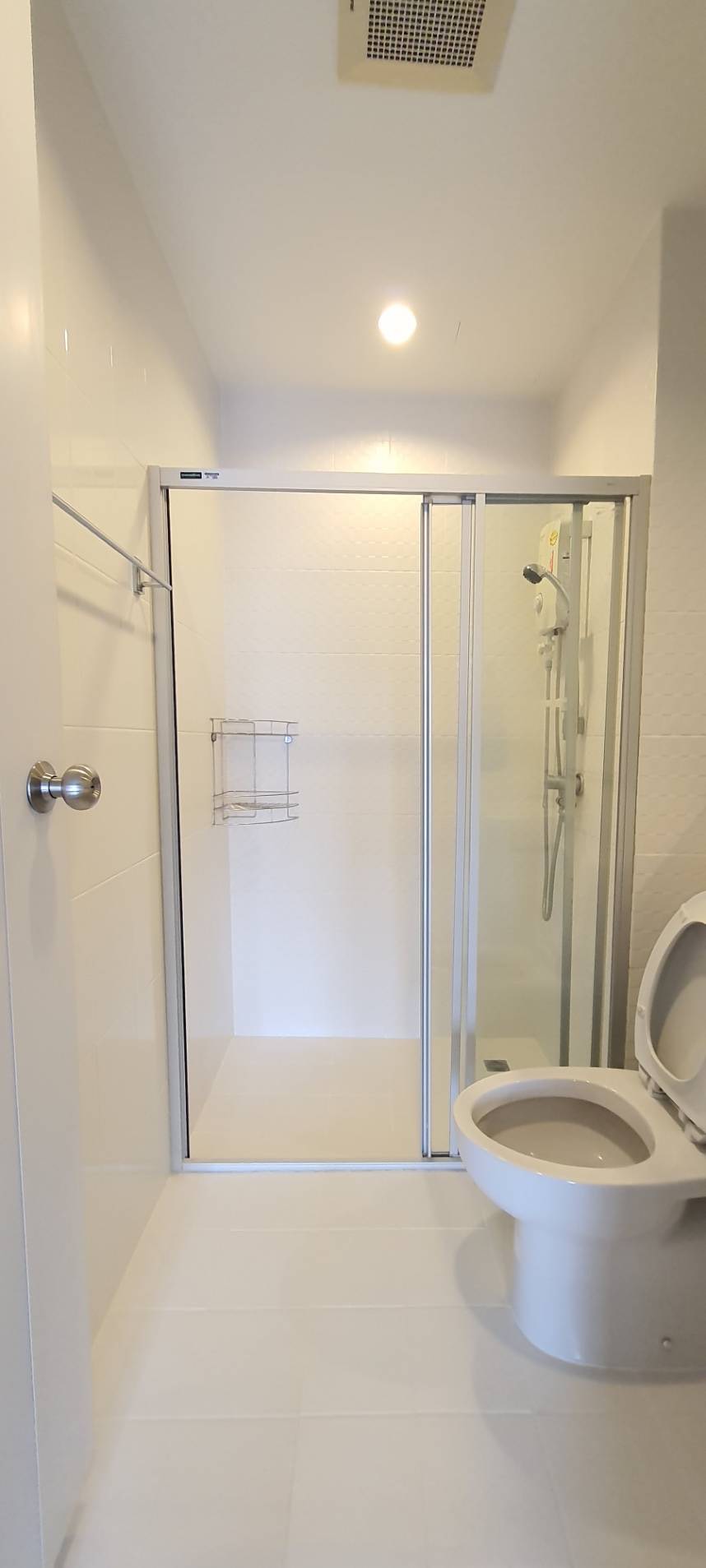 ให้เช่าคอนโด เดอะ ทรี อินเตอร์เชนจ์ พื้นที่ 60 ตร.ม. 2 ห้องนอน เช่า 20,000 บ/ด