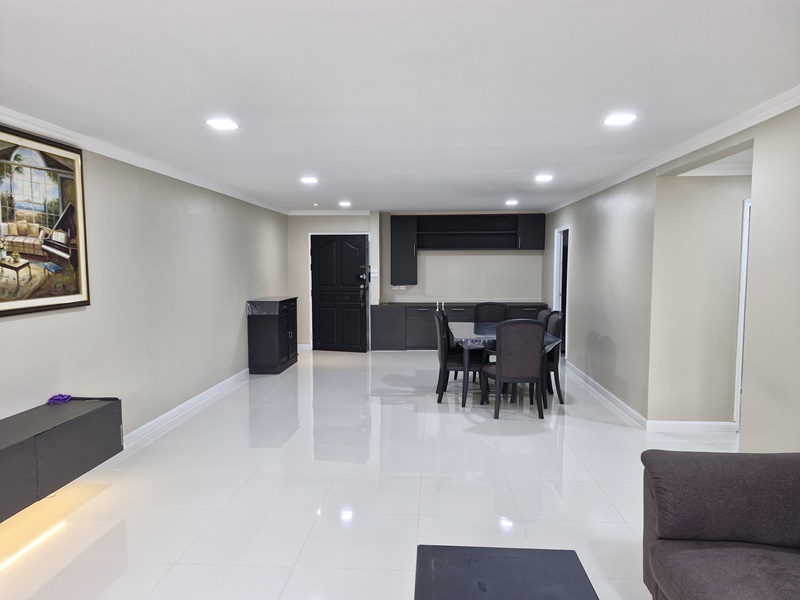 ให้เช่า ดี.เอส. ทาวเวอร์ 2 สุขุมวิท 39 พื้นที่ 150 ตรม. 3 ห้องนอน ราคาเช่า 60,000 บาท/เดือน