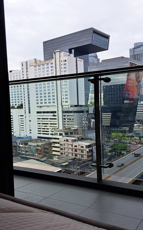 ให้เช่าคอนโด เดอะ ไลน์ อโศก-รัชดา พื้นที่ 28 ตร.ม. 1 ห้องนอน เช่า 17,500 บ/ด