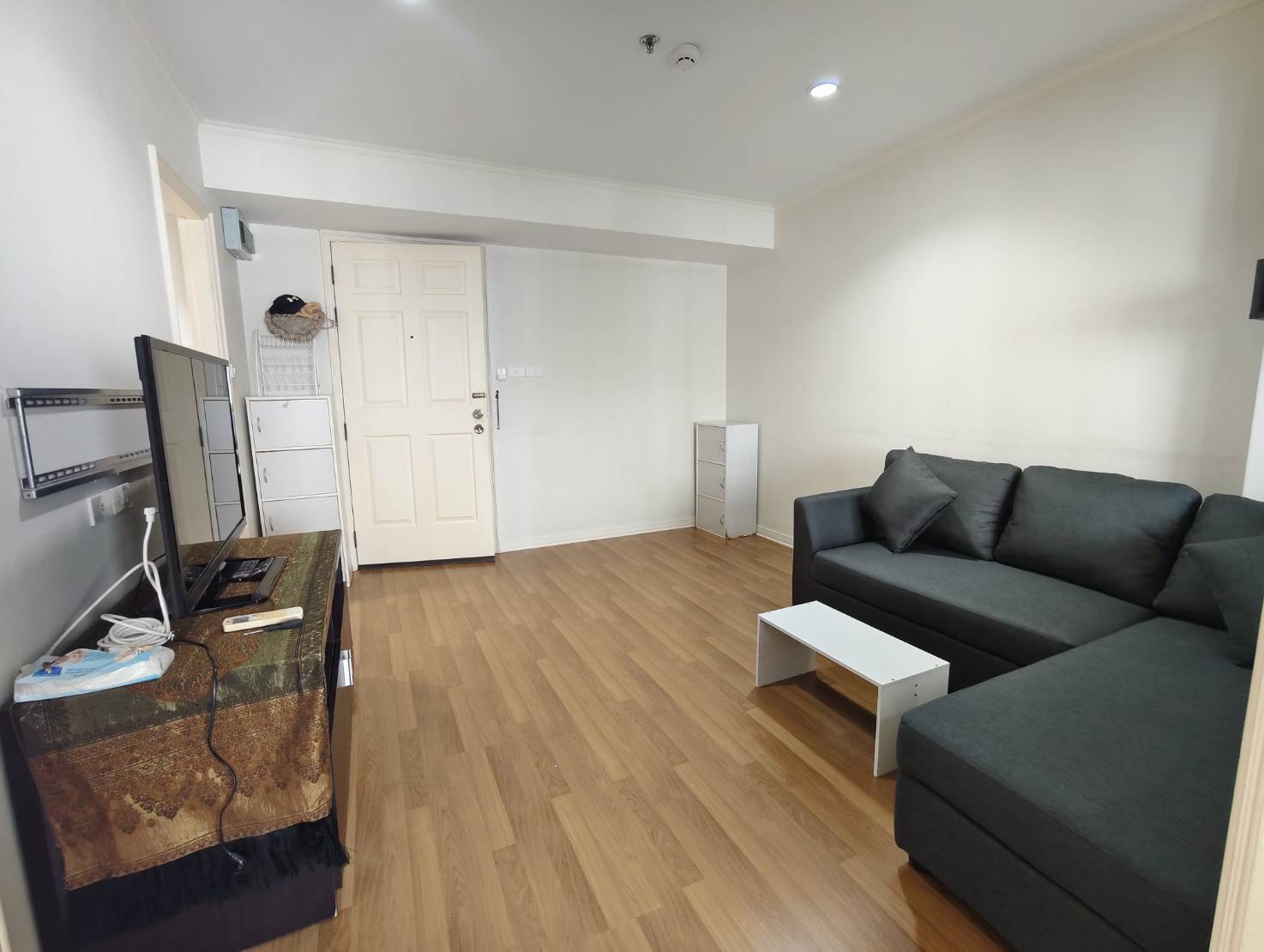 ให้เช่าคอนโด ลุมพินี เพลส พหล-สะพานควาย 36 ตร.ม. 1 ห้องนอน เช่า 12,000 บ/ด