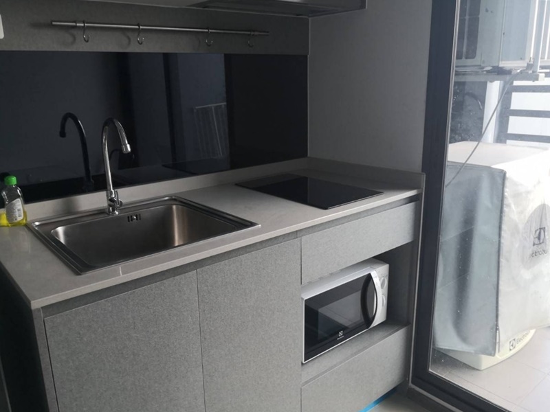 ขาย/ให้เช่า ไอดีโอ สุขุมวิท 93 พื้นที่ 31 ตร.ม. 1 ห้องนอน เช่า 15,000 บ/ด ขาย 4.6 ล้าน