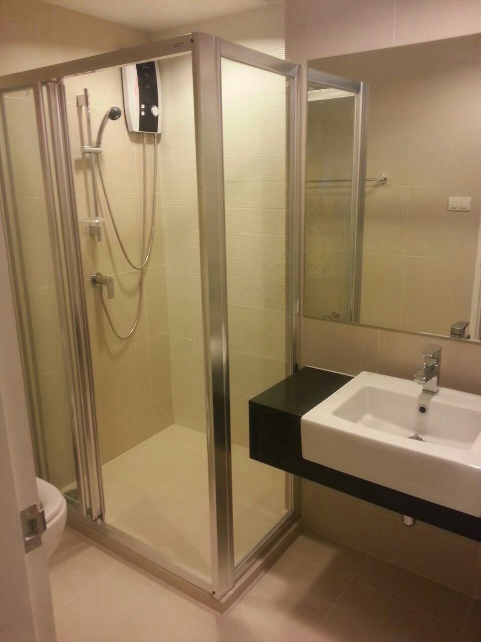 ให้เช่าคอนโด เบลล์ แกรนด์ พระราม 9 พื้นที่ 47 ตร.ม. 1 ห้องนอน เช่า 20,000 บ/ด