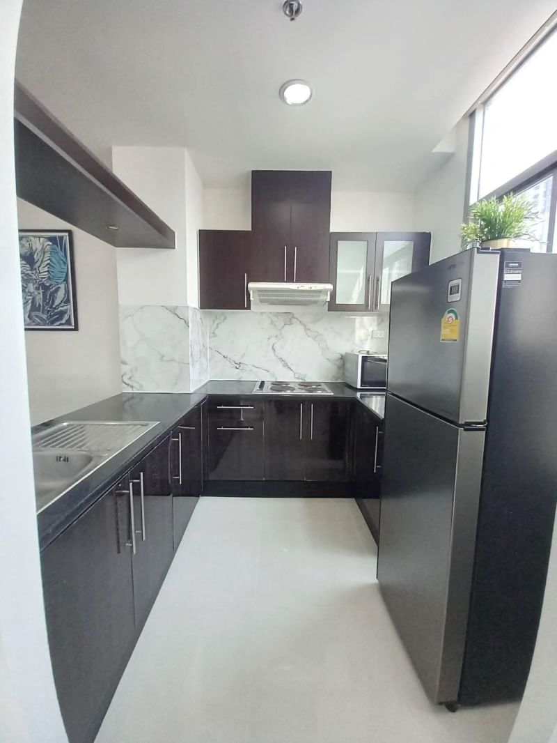 ให้เช่าคอนโด เดอะ แคปิตอล สุขุมวิท 30/1 พื้นที่ 92 ตรม. 1 ห้องนอน เช่า 39,000 บ/ด