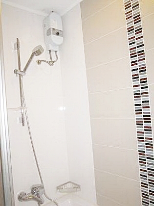 ให้เช่า ลุมพินี เพลส พระราม 9 ตึก D ชั้น 10 พื้นที่ 70 ตรม. 2 ห้องนอน