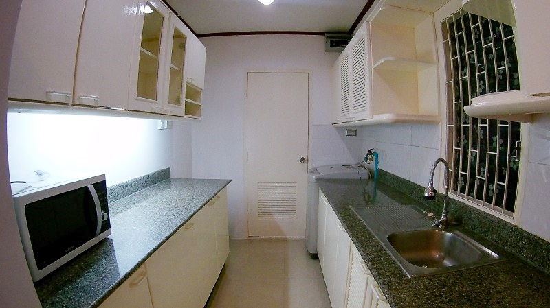 ให้เช่าคอนโด สราญใจ แมนชั่น พื้นที่ 63 ตร.ม. 1 ห้องนอน เช่า 20,000 บ/ด