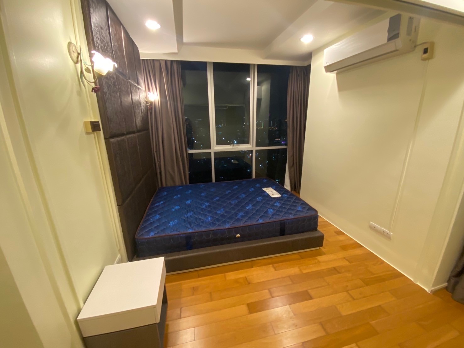 ให้เช่าคอนโด แอ็บสแตร็กส์ พหลโยธิน พาร์ค พื้นที่60 ตรม. 2 ห้องนอน เช่า 26,000 บาท/เดือน