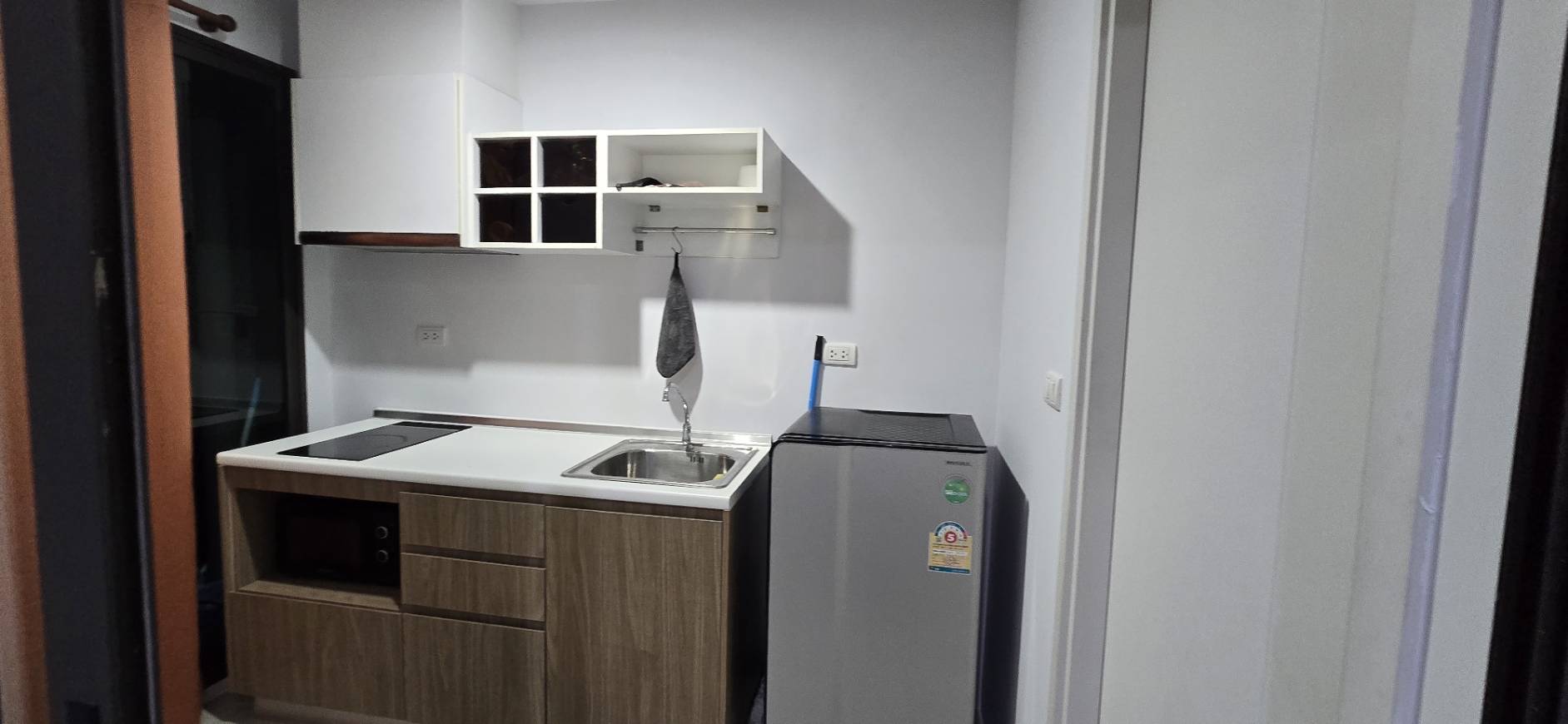 ให้เช่าคอนโด เดอะ สเตจ เตาปูน อินเตอร์เชนจ์ พื้นที่ 26 ตร.ม. 1 ห้องนอน เช่า 10,000 บ/ด