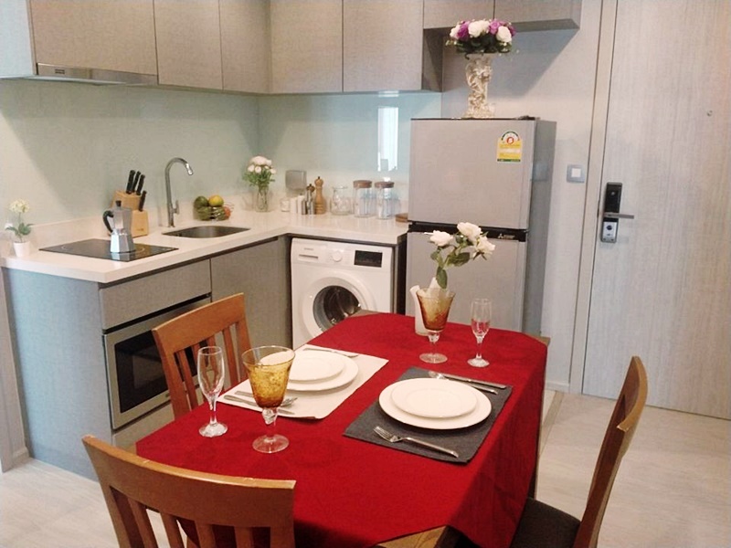 ขาย/ให้เช่า ริทึ่ม สุขุมวิท 36-38 55 ตร.ม. 2 ห้องนอน ให้เช่า 30,888 บ/ด ขาย 11.7 ล.