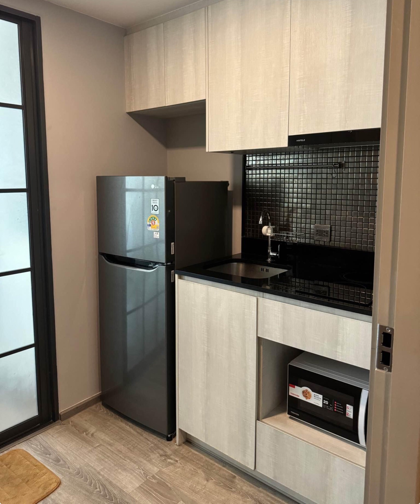 ให้เช่า มาเอสโตร 19 รัชดา 19 - วิภา พื้นที่ 30 ตรม. 1 ห้องนอน ราคาเช่า 18,000 บาท/เดือน