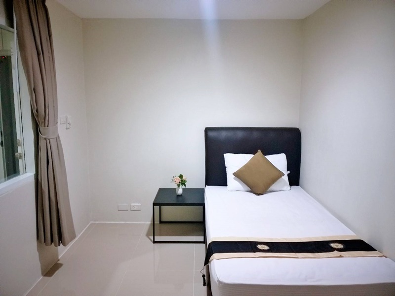 ให้เช่าคอนโด เดอะ วอเตอร์ฟอร์ด ไดมอนด์ สุขุมวิท 30/1 71.36 ตรม. 2 ห้องนอน 25,000 บ/ด