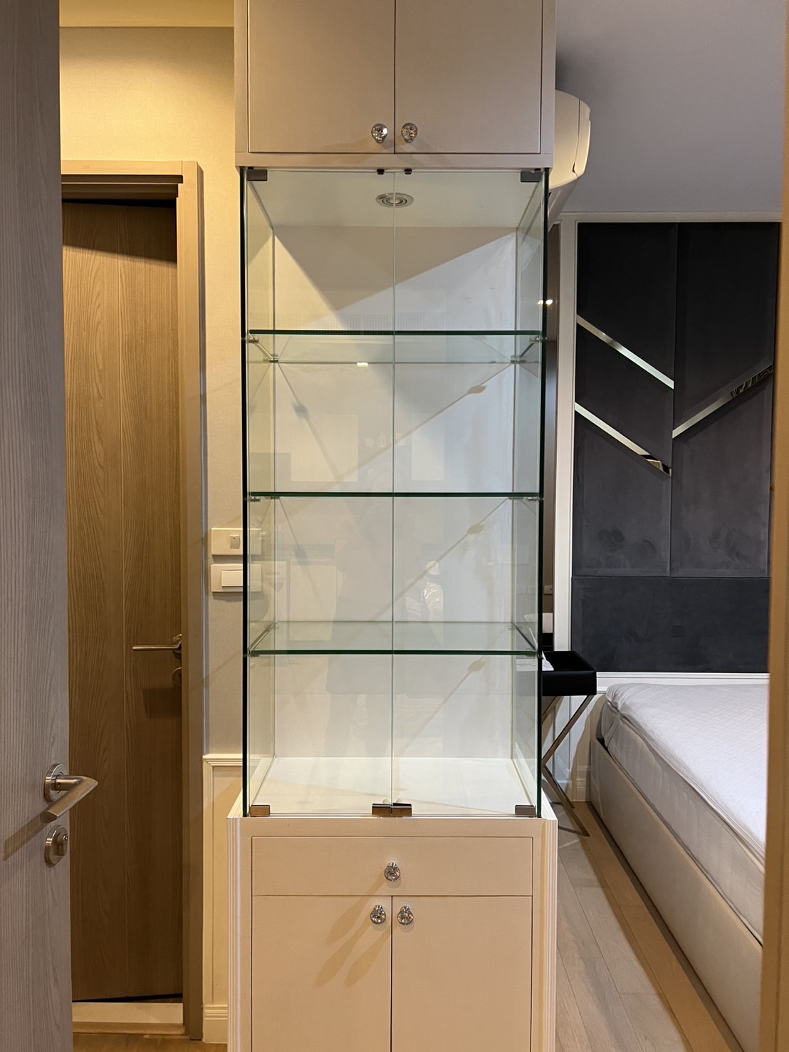 ให้เช่าคอนโด ไนท์ บริดจ์ ไพร์ม สาทร พื้นที่ 37 ตร.ม. 1 ห้องนอน ให้เช่า 25,000 บ/ด