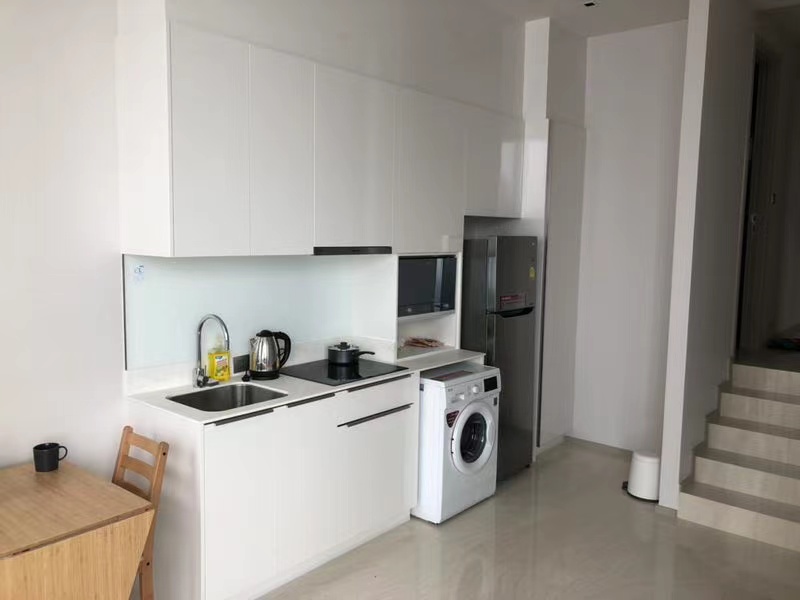 ให้เช่าคอนโด แอชตัน สีลม พื้นที่ 72 ตร.ม. 2 ห้องนอน ให้เช่า 58,000 บ/ด