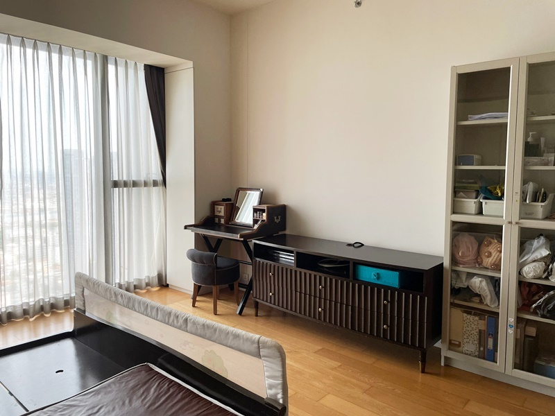 SOLD OUT ให้เช่าคอนโด เดอะ เม็ท 196 ตร.ม. 3 ห้องนอน เช่า 120,000 บ/ด