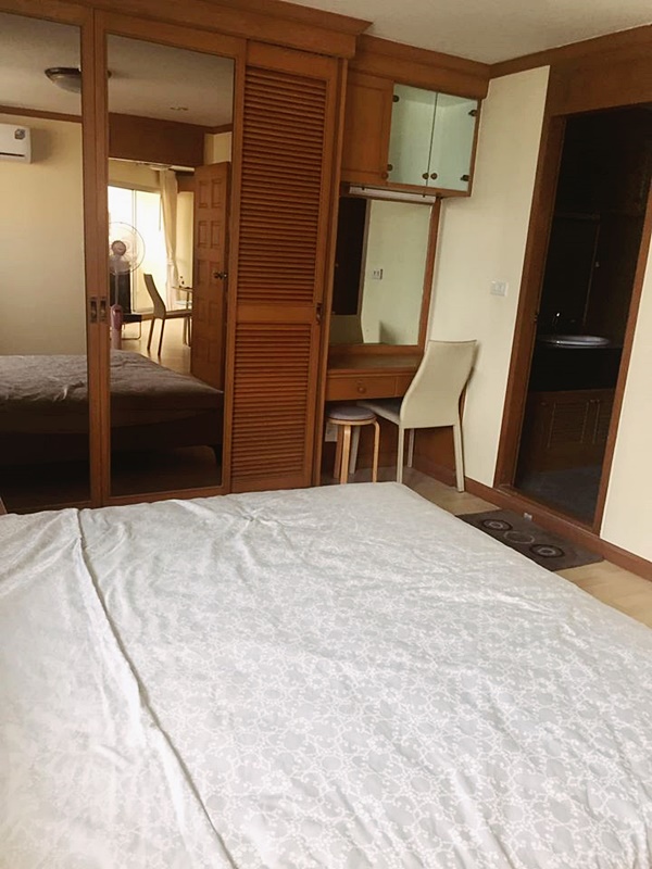 ให้เช่าคอนโด ไทปิง ทาวเวอร์ พื้นที่ 118 ตรม. 2 ห้องนอน ให้เช่า 35,000 บ/ด