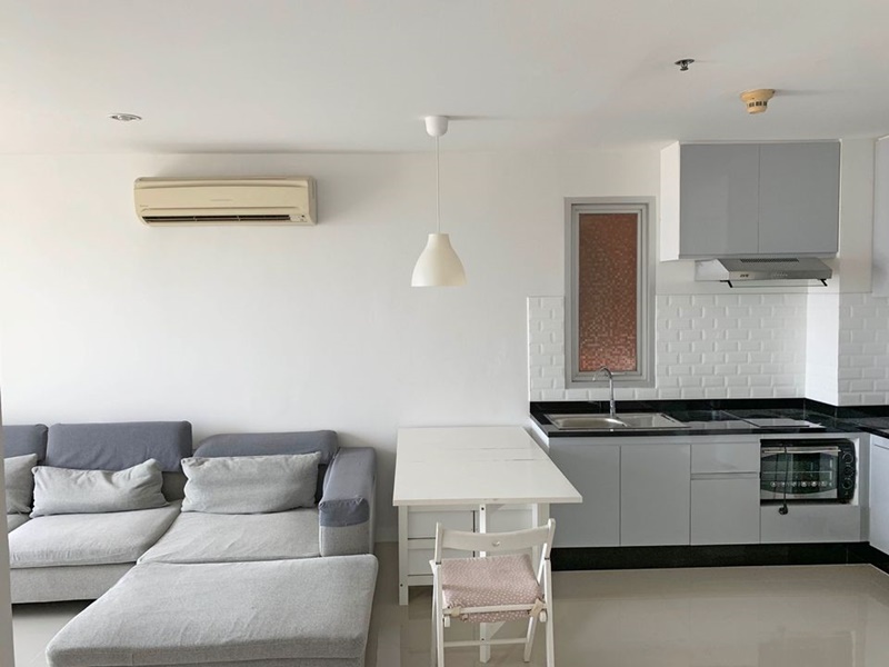 ขายคอนโด สุขุมวิท พลัส พื้นที่ 69.5 ตร.ม. 2 ห้องนอน ขาย 5.85 ล้านบาท