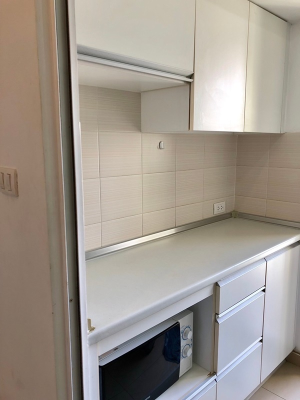 ให้เช่าคอนโด ลุมพินี เพลส พระราม 9 พื้นที่ 37 ตร.ม. 1 ห้องนอน เช่า 13,000 บ/ด