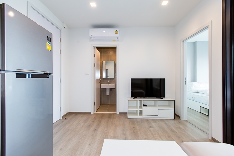 ให้เช่าคอนโด เดอะเบส เพชรเกษม พื้นที่ 31.75 ตร.ม. 1 ห้องนอน เช่า 12,000 บ/ด