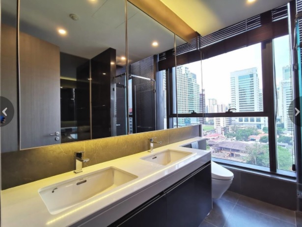 ให้เช่าคอนโด ดิ เอส แอท สิงห์ คอมเพล็กซ์ 77 ตร.ม. 2 ห้องนอน เช่า 64,000 บ/ด