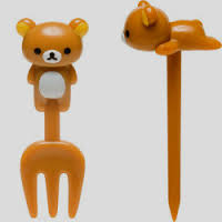 ส้อมจิ้มผลไม้ Rilakkuma 1 แพ็คมี 6 ชิ้น 2แบบ