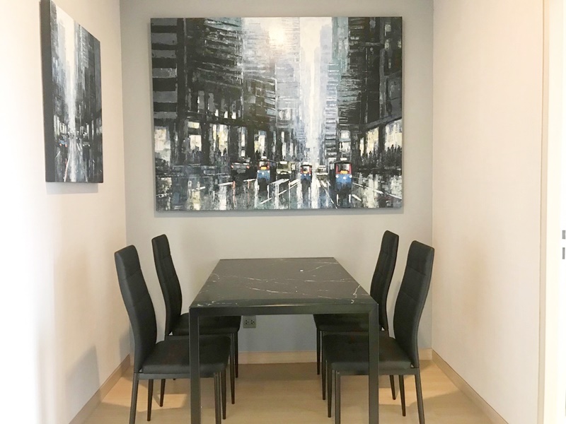 ให้เช่าคอนโด ลุมพินี สวีท เพชรบุรี-มักกะสัน พื้นที่ 42 ตรม. 2 ห้องนอน เช่า 19,500 บาท/เดือน