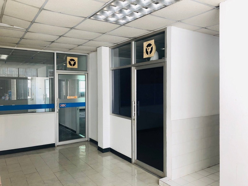 ขายอาคารพาณิชย์ 4.5 ชั้น ย่านรัชดา พื้นที่ 52 ตร.วา ขาย 35 ล้าน ลดเหลือ 25 ล้านบาท