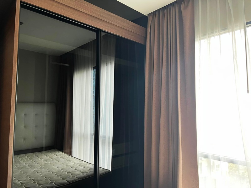 ให้เช่า/ขาย คอนโด ไอวี่ แอมพิโอ พื้นที่ 33.82 ตร.ม. สตูดิโอ ให้เช่า 18,000 บ/ด ขาย 5.3 ล.