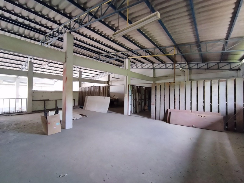 ขายโกดังสินค้า ย่านบางพลี พื้นที่ 300 ตรว. ขาย 14.9 ล้านบาท