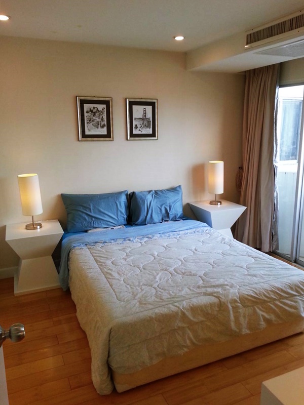 คอนโดให้เช่า วิทยุ คอมเพล็กซ์ พื้นที่ 59 ตร.ม. 1ห้องนอน เช่า 19,000 บ/ด