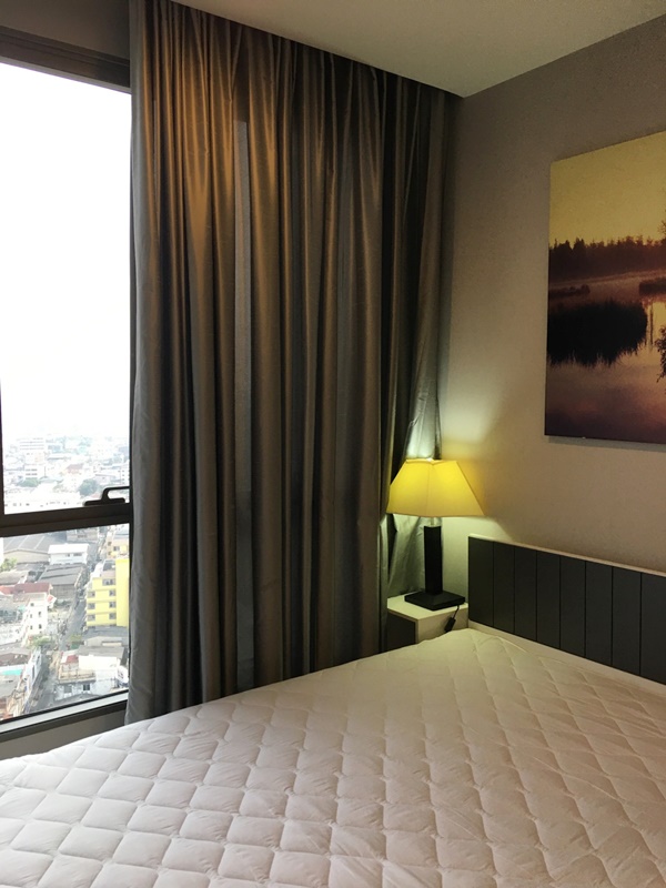 ให้เช่าคอนโดเดอะรูม สาทร-เซ็นต์หลุยส์ พื้นที่ 35 ตร.ม. 1 ห้องนอน เช่า 17,000 บ/ด