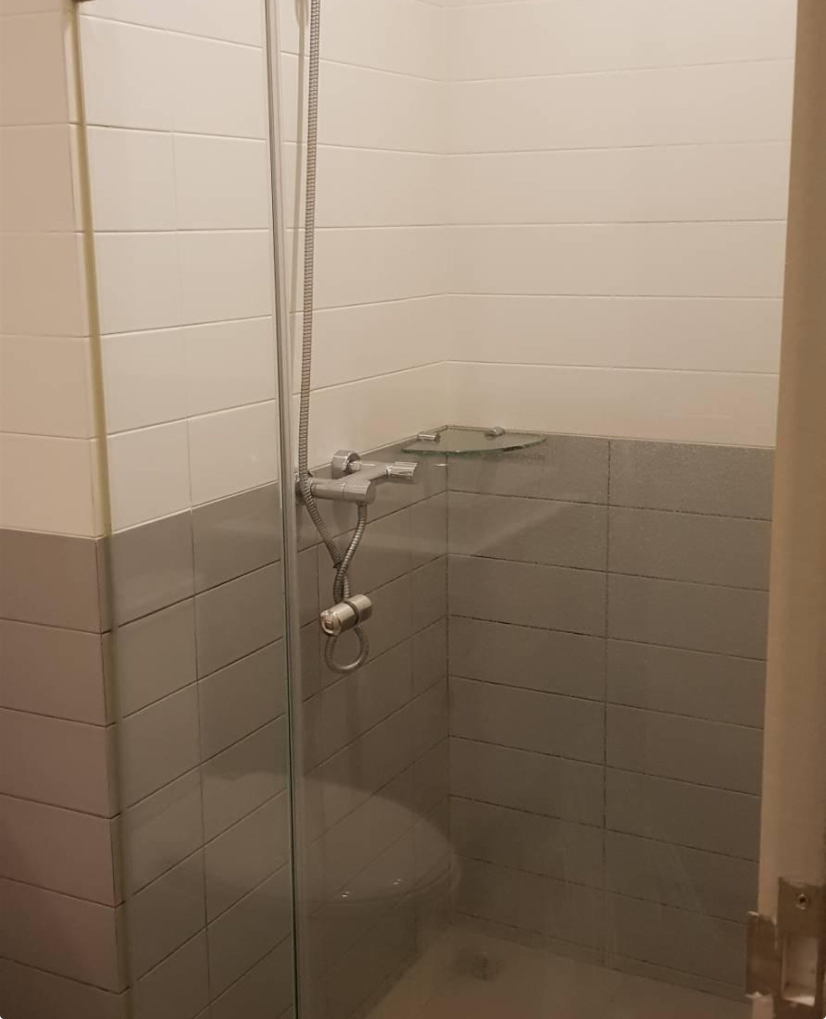 ให้เช่าคอนโด ไอดีโอ โมบิ พระราม 9 พื้นที่ 31 ตร.ม. 1 ห้องนอน ราคาเช่า 17,000 บาท/เดือน