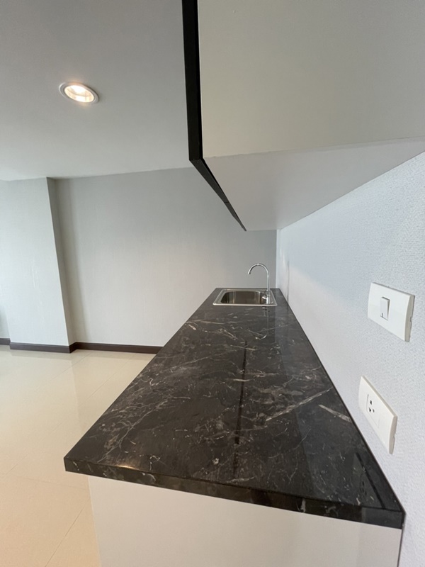 ให้เช่าคอนโด เอลิส ติวานนท์ พื้นที่ 59 ตร.ม. 1 ห้องนอน เช่า 8,900 บ/ด