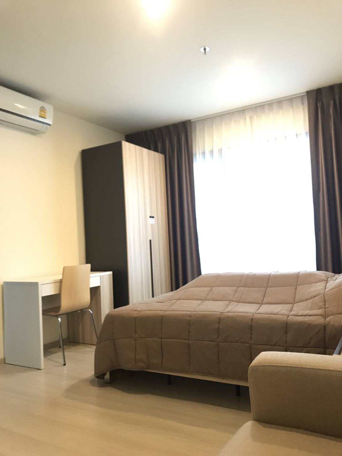 ขายคอนโดไลฟ์ อโศก พื้นที่ 25 ตร.ม. ห้องสตูดิโอ ขาย 4.25 ล้านบาท