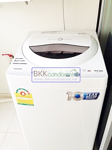 ให้เช่าคอนโด ลุมพินี เพลส พระราม 9 ตึก A ชั้น 9 พื้นที่ 37 ตรม. 1 ห้องนอน