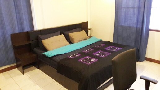 ให้เช่าทาวน์เฮ้าส์ 2 ชั้น ย่านงามวงศ์วาน พื้นที่ 22 ตรว. 2 ห้องนอน เช่า 17,500 บ/ด