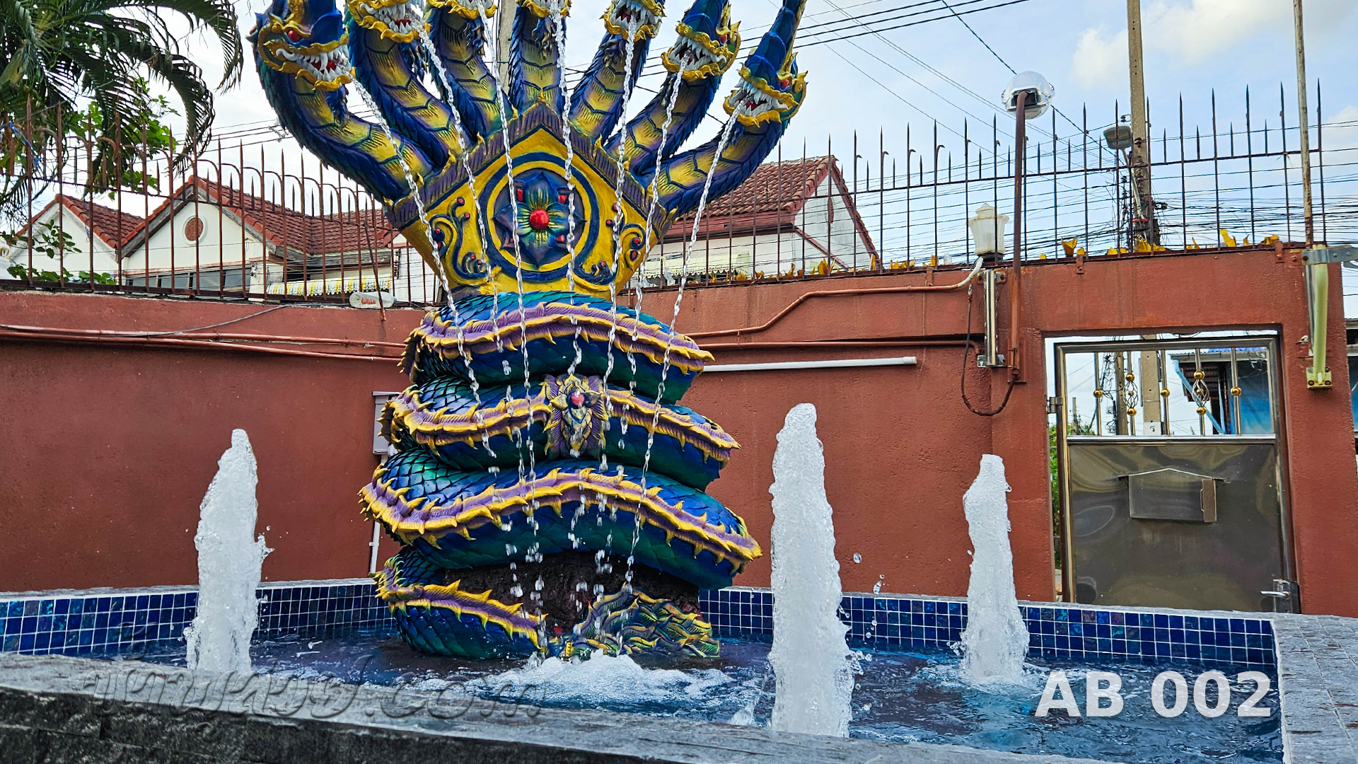 น้ำพุต้นสน คุณ อุบล จ.สมุทรปราการ