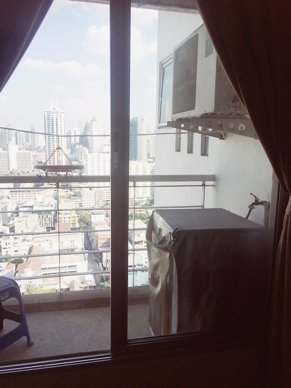 ให้เช่าคอนโด ปทุมวัน รีสอร์ท พื้นที่ 60 ตร.ม. 2 ห้องนอน เช่า 22,000 บ/ด