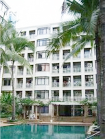 คอนโด ขาย&ให้เช่า คอนโด กรีนพอยท์ สีลม, ตึก C ชั้น 7 พื้นที่ 70 ตรม. วิวสระว่ายน้ำ, BTS ช่องนนทรี, 2 ห้องนอน.