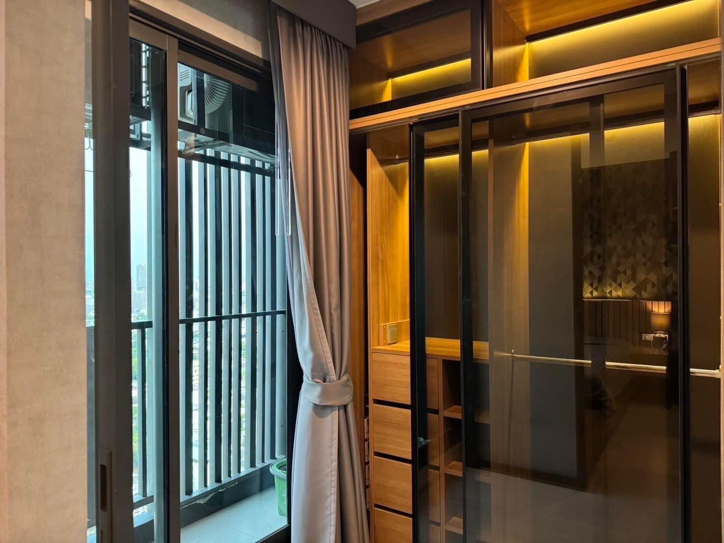 ให้เช่าคอนโด ไลฟ์ ลาดพร้าว พื้นที่ 36 ตร.ม. 1 ห้องนอน เช่า 24,000 บาท/เดือน