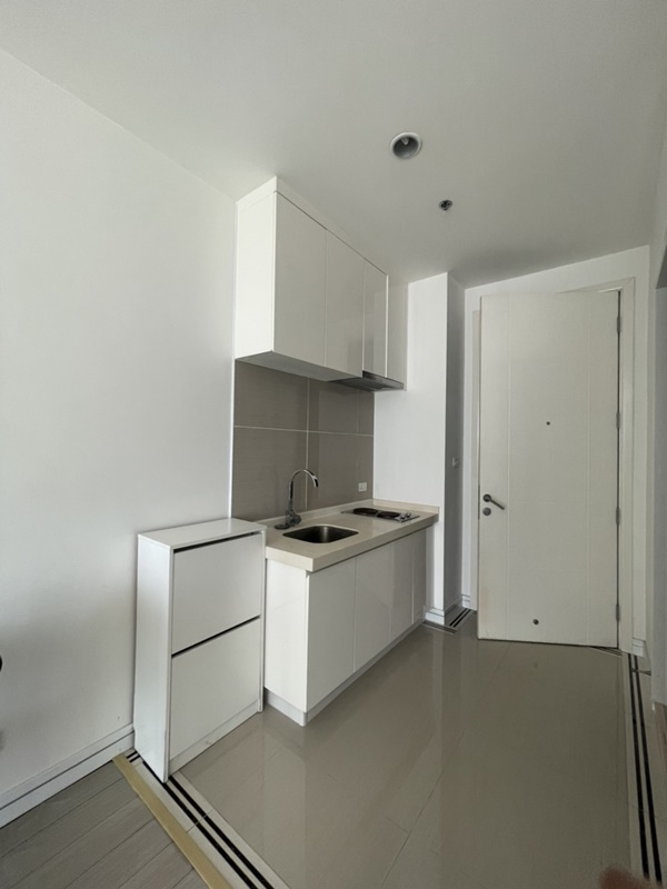 ให้เช่าคอนโด ทีซี กรีน พระราม 9 พื้นที่ 30 ตร.ม. สตูดิโอ เช่า 12,000 บ/ด