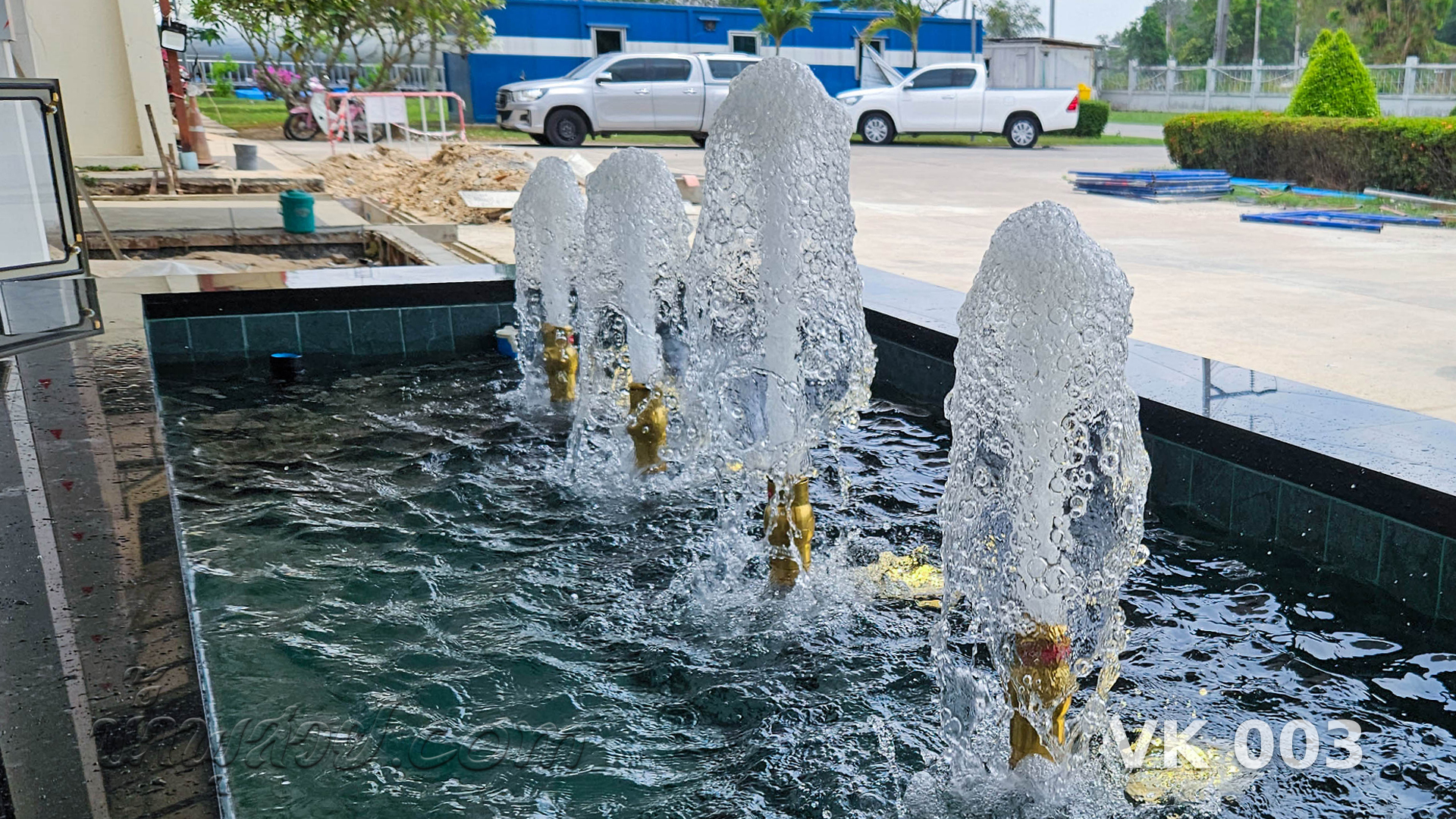 น้ำพุฟองเบียร์ วงษ์สยามก่อสร้าง จ.ระยอง