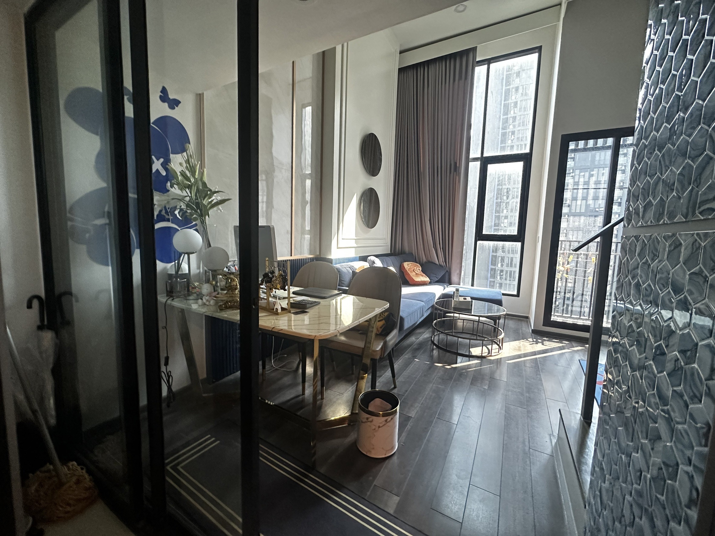 ให้เช่า ไนท์บริดจ์ สเปซ พระราม 9 พื้นที่ 28 ตร.ม. 1 ห้องนอน (ดูเพล็กซ์) ให้เช่า 30,000 บ/ด