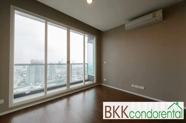 ขายคอนโด แม่น้ำ เรสซิเดนท์ พื้นที่ 121 ตร.ม. 3 ห้องนอน ขาย 35 ล้านบาท