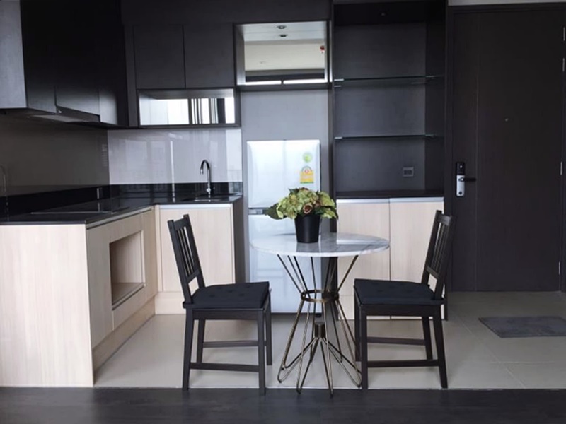 ให้เช่าคอนโด เอดจ์ สุขุมวิท 23 พื้นที่ 44 ตร.ม. 1 ห้องนอน เช่า 40,000 บ/ด