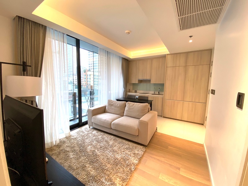 ให้เช่าคอนโด เซอร์เคิล สุขุมวิท 11 พื้นที่ 46 ตร.ม. 1 ห้องนอน. เช่า 25,000 บ/ด